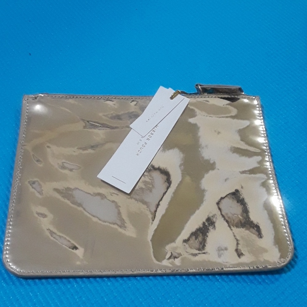 Kate Spade Pouch nice gift